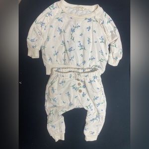 Jessica Simpson baby girl sweatsuit